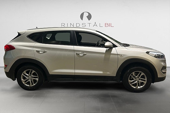Hyundai Tucson 8 of 16