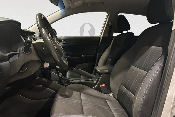 Hyundai Tucson 3 of 16