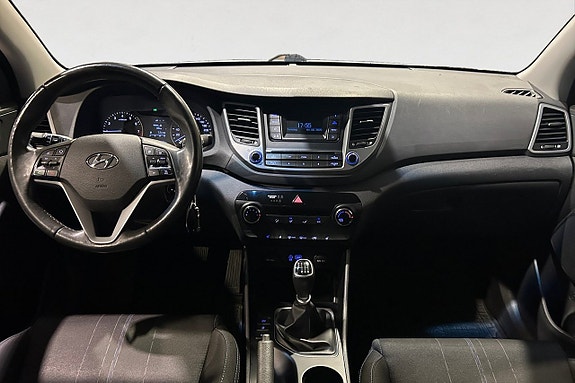 Hyundai Tucson 11 of 16