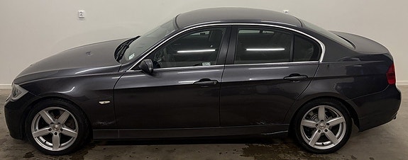 BMW 325i 5 of 11