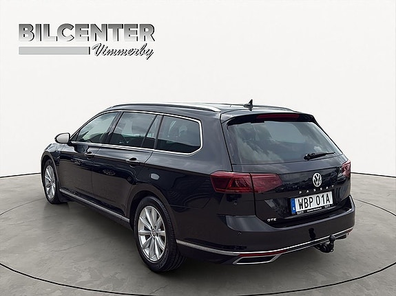 Volkswagen Passat 4 of 5