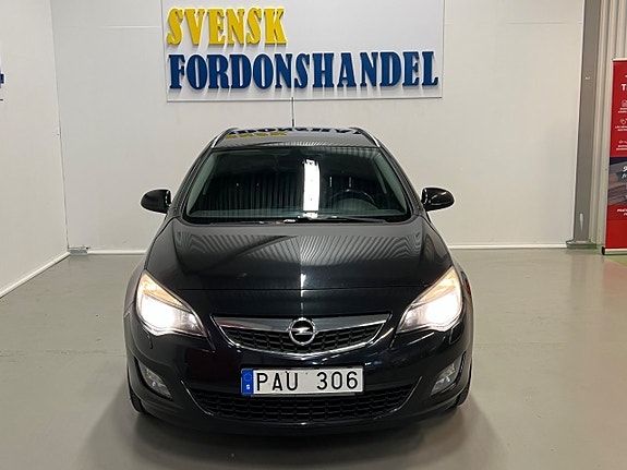 Opel Astra 3 of 5
