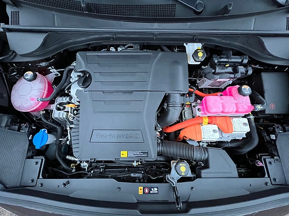Kia Niro 3 of 5