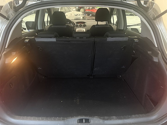 Peugeot 308 12 of 22