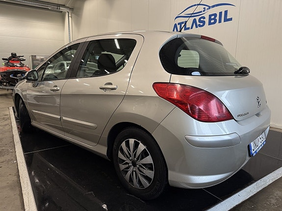 Peugeot 308 3 of 22