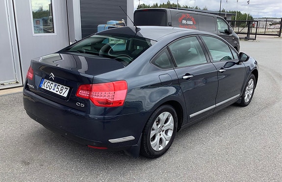 Citroen C5 4 of 5