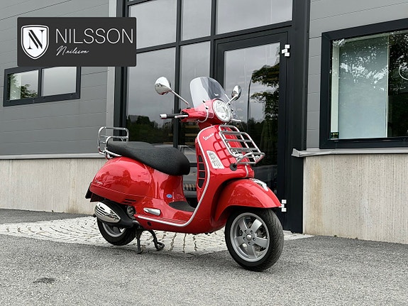 Piaggio Vespa GTS 250 ie 1 ägare Nybesiktigad Bra skick 314kr/mån