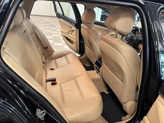 BMW 520d 13 of 20