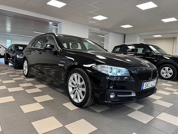 BMW 520d 3 of 5
