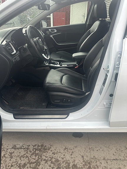 Kia Ceed 3 of 4