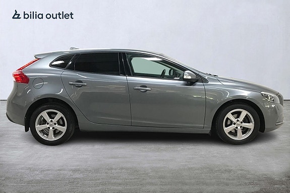 Volvo V40 5 of 5