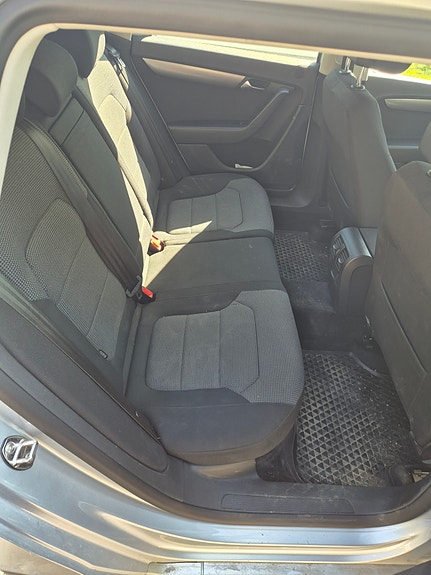 Volkswagen Passat 5 of 5