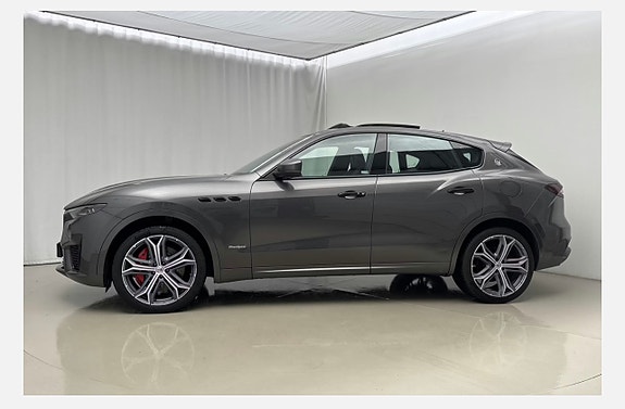 Maserati Levante 5 of 5