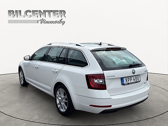 Skoda Octavia 4 of 5