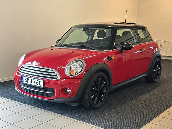 MINI Cooper 4 of 5