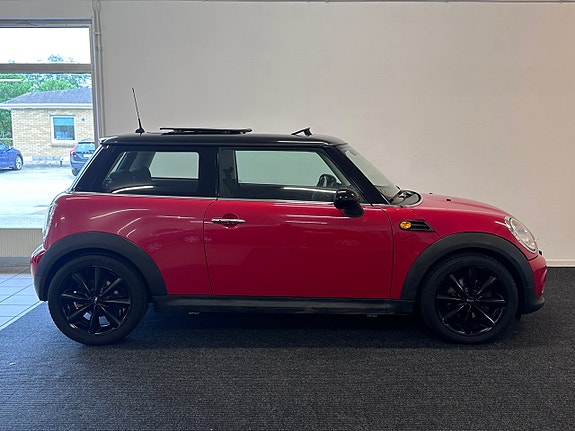 MINI Cooper 6 of 17