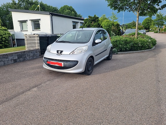Peugeot 107 4 of 5