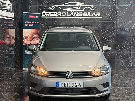 Volkswagen Golf Sportsvan 11 of 25