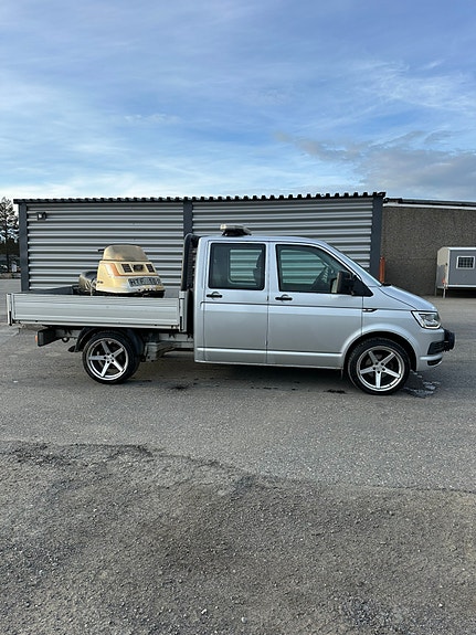 Volkswagen Transporter 2 of 2