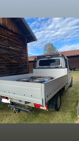 Volkswagen Crafter 2 of 4