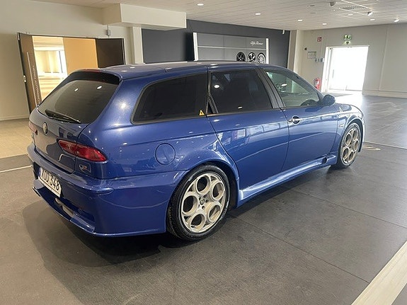 Alfa Romeo 156 2 of 5
