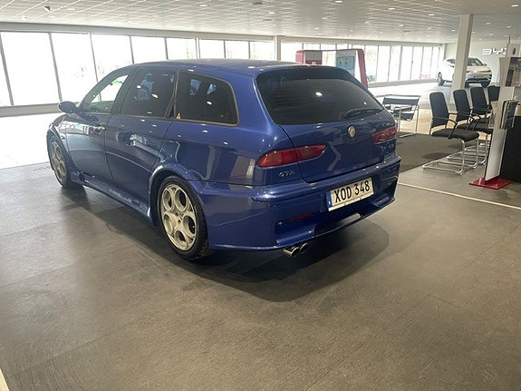 Alfa Romeo 156 3 of 5