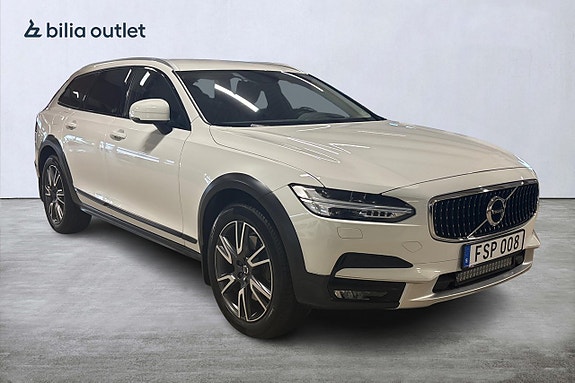 Volvo V90 Cross Country 4 of 5