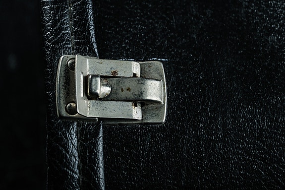Product image 27 of 28