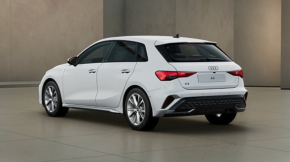 Audi A3 2 of 11