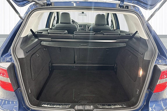 Mercedes-Benz B180 16 of 18