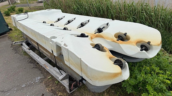 Vattenskoterbrygga EZ-Dock Port Max 2i - Finns 2 st.