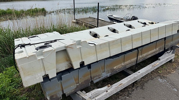 Vattenskoterbrygga EZ-Dock Port Max 2i - Finns 2 st. 2 of 4