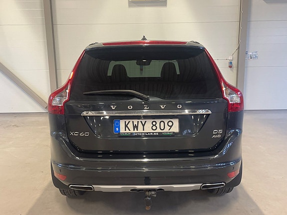 Volvo XC60 7 of 26
