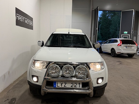 Mitsubishi L200 Club Cab 5 of 5