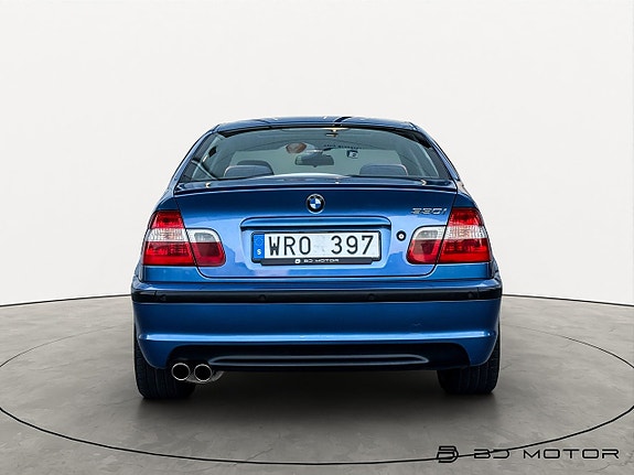 BMW 330i 5 of 5