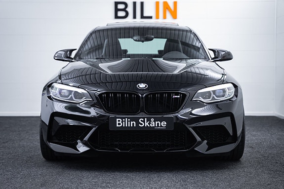 BMW M2 4 of 5