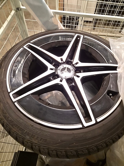 Mercedes-Benz C300 23 of 27