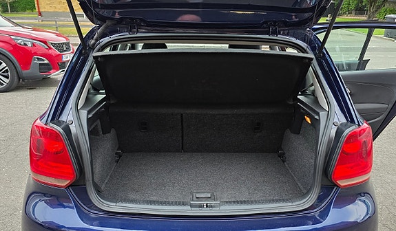 Volkswagen Polo 9 of 22