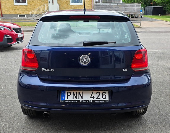 Volkswagen Polo 3 of 5