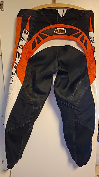 Product image 16 of 17