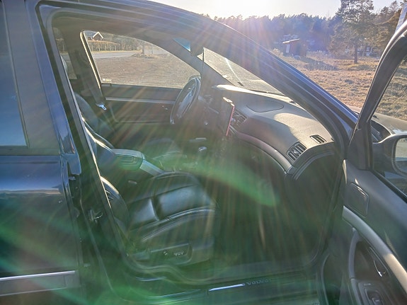 Volvo S80 4 of 5