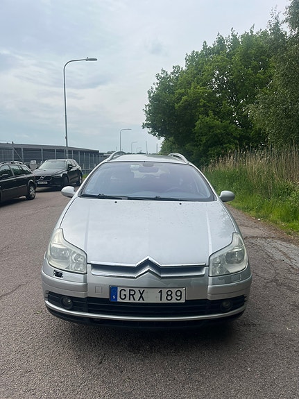 Citroen C5 4 of 5