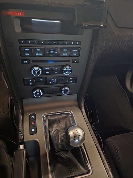 Ford Mustang 15 of 17