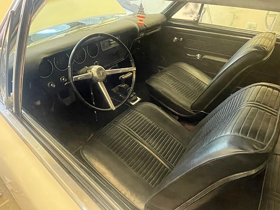 Pontiac LeMans 5 of 5