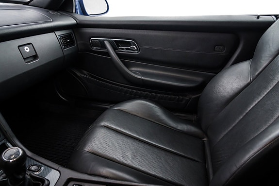 Mercedes-Benz SLK200 19 of 24