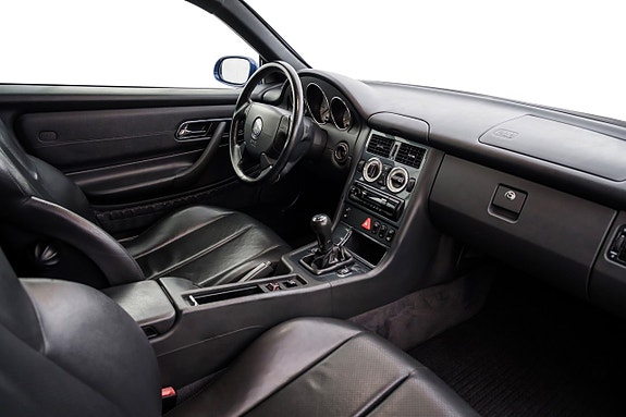 Mercedes-Benz SLK200 21 of 24