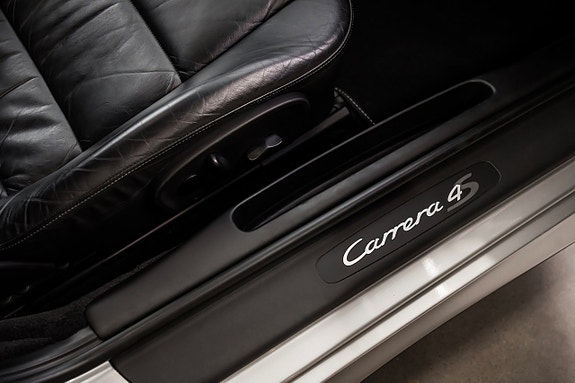 Porsche 911 Carrera 4S 23 of 24
