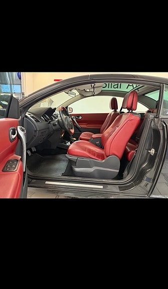 Renault Megane II 4 of 5