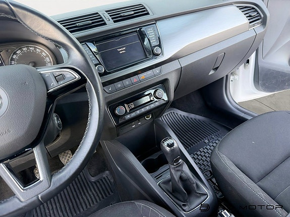 Skoda Fabia 13 of 17