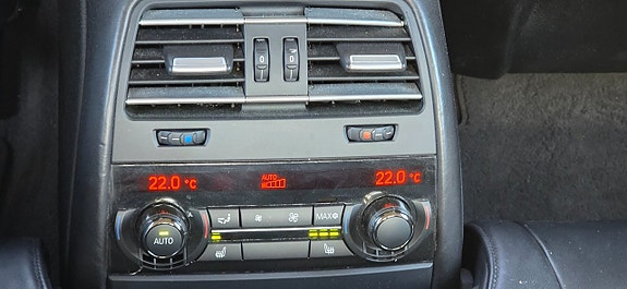 BMW 640i 24 of 27